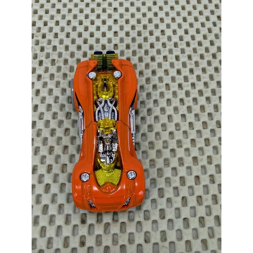 Hot Wheels Ground FX Orange Diecast Race Car Futuristic Concept 1/64 Scale‎ EUC